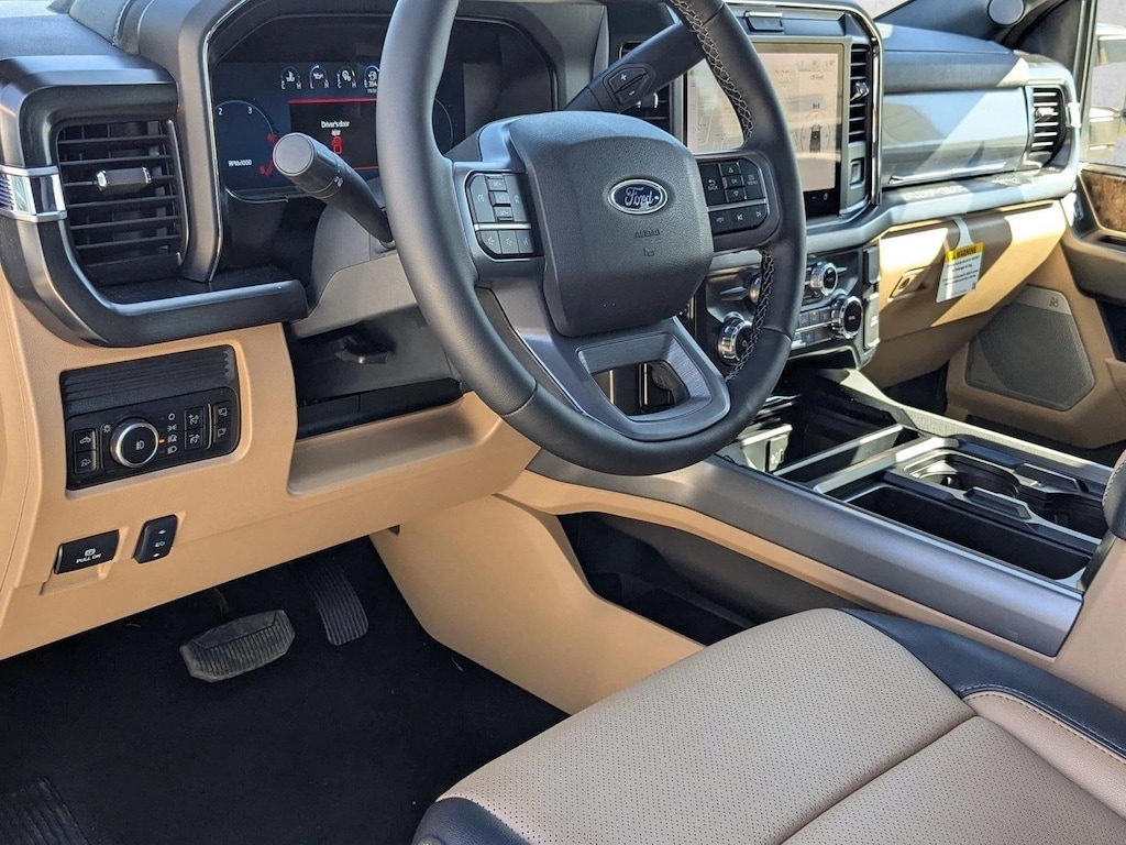 New 2026 Ford F-250 LARIAT Truck Crew Cab