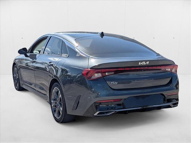 2022 Kia K5 EX photo 3