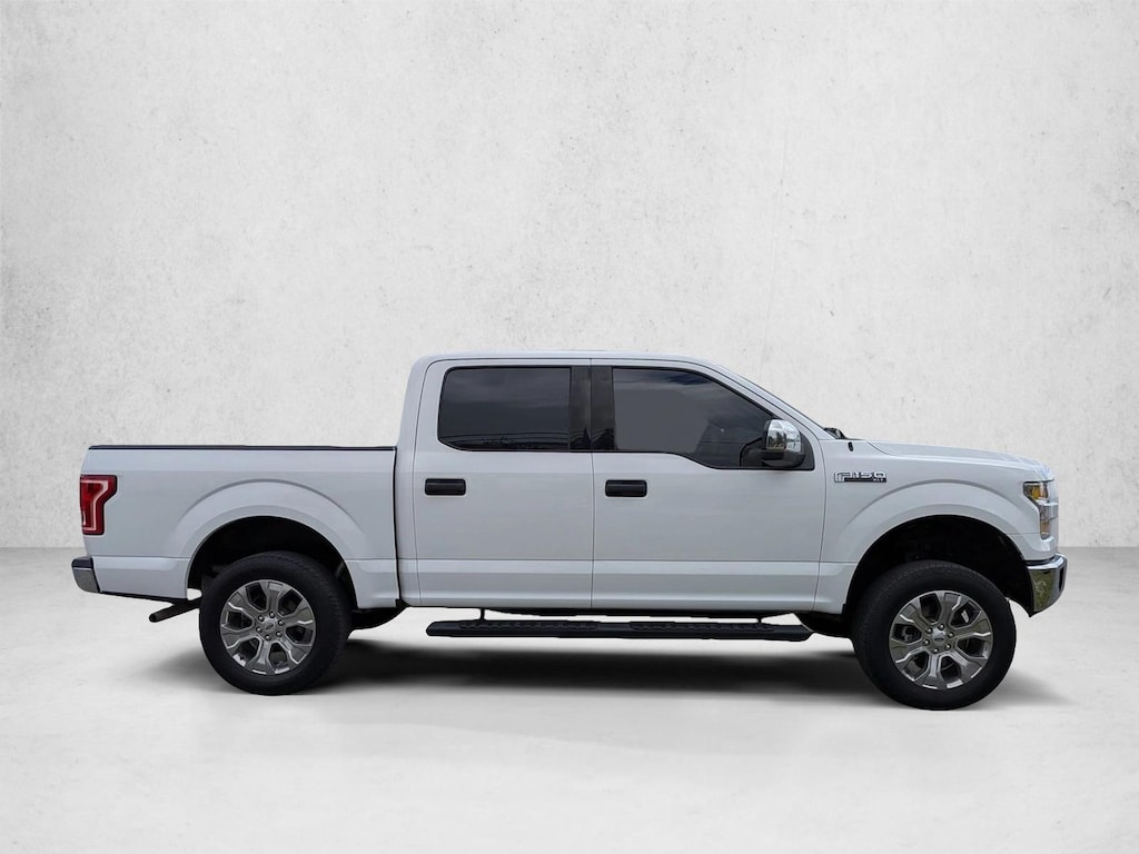 Used 2017 Ford F-150 XLT Truck SuperCrew Cab