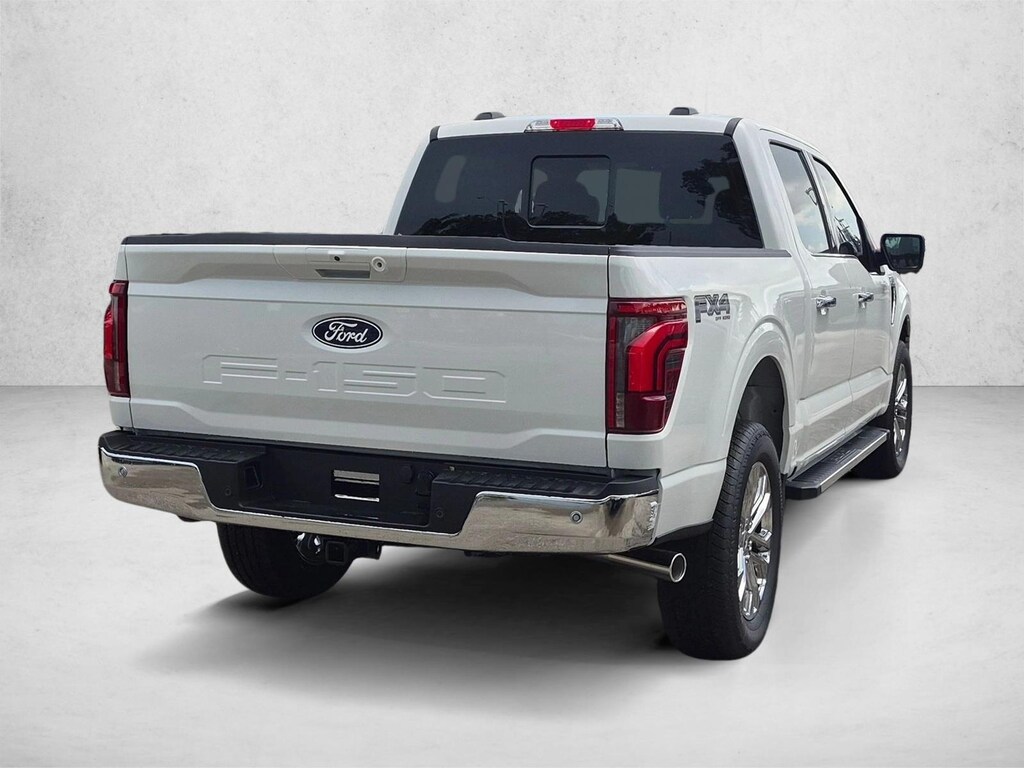 New 2026 Ford F-150 LARIAT Truck SuperCrew Cab