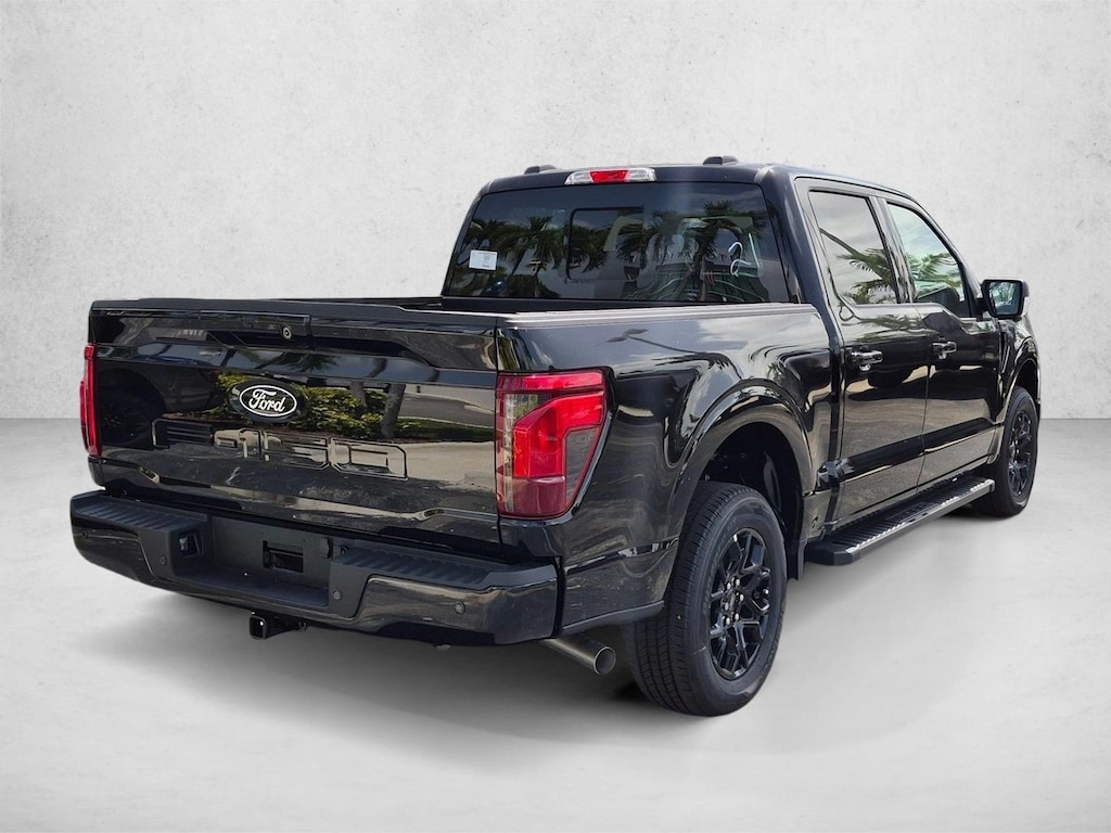 New 2026 Ford F-150 XLT Truck SuperCrew Cab