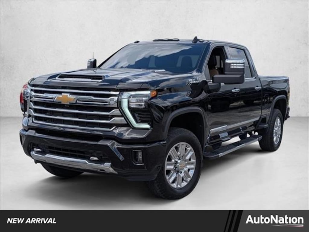 Used 2024 Chevrolet Silverado 2500 HD High Country Truck Crew Cab