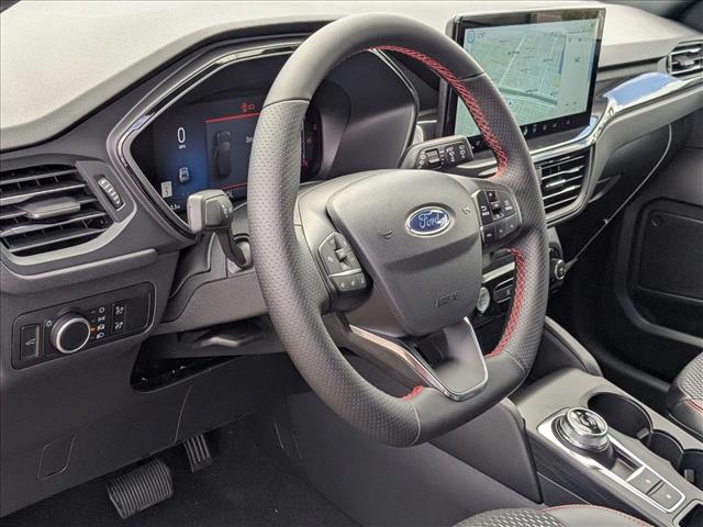 2026 Ford Escape ST-Line photo 3