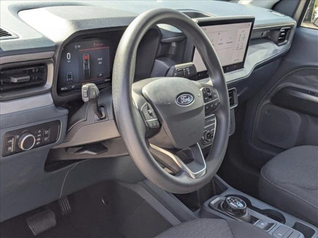 New 2025 Ford Maverick XL Truck SuperCrew