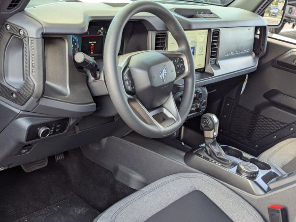 New 2025 Ford Bronco Base SUV