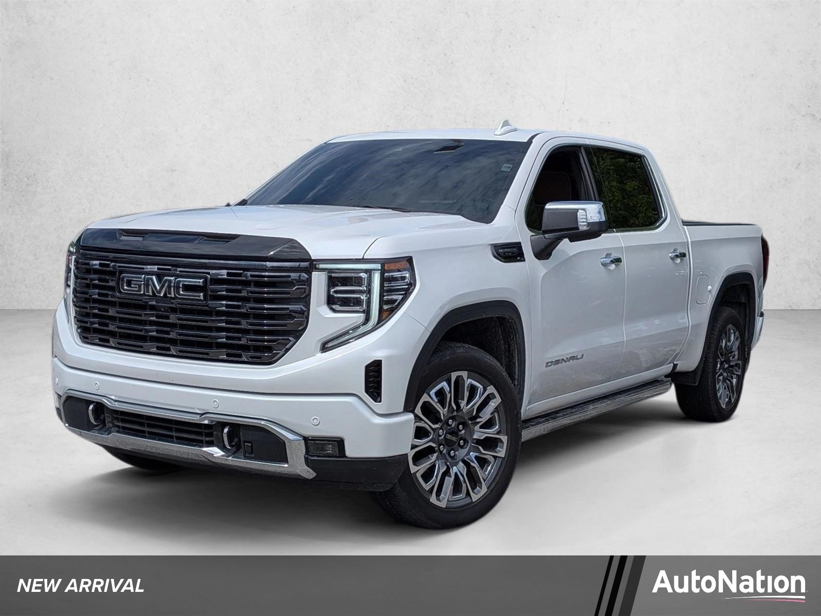 2025 GMC Sierra 4WD Crew Cab Short Box Denali Ultimate's photo