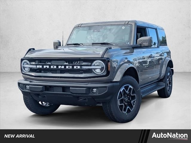 2025 Ford Bronco 4-Door Outer Banks's photo