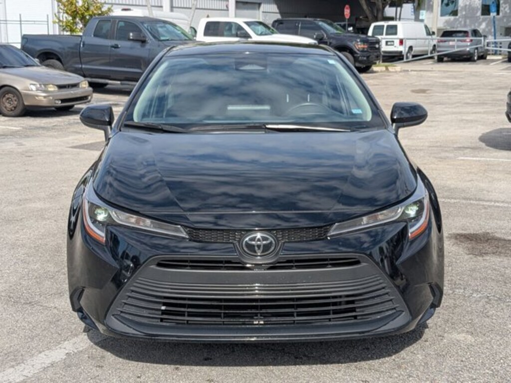 Used 2023 Toyota Corolla LE Sedan