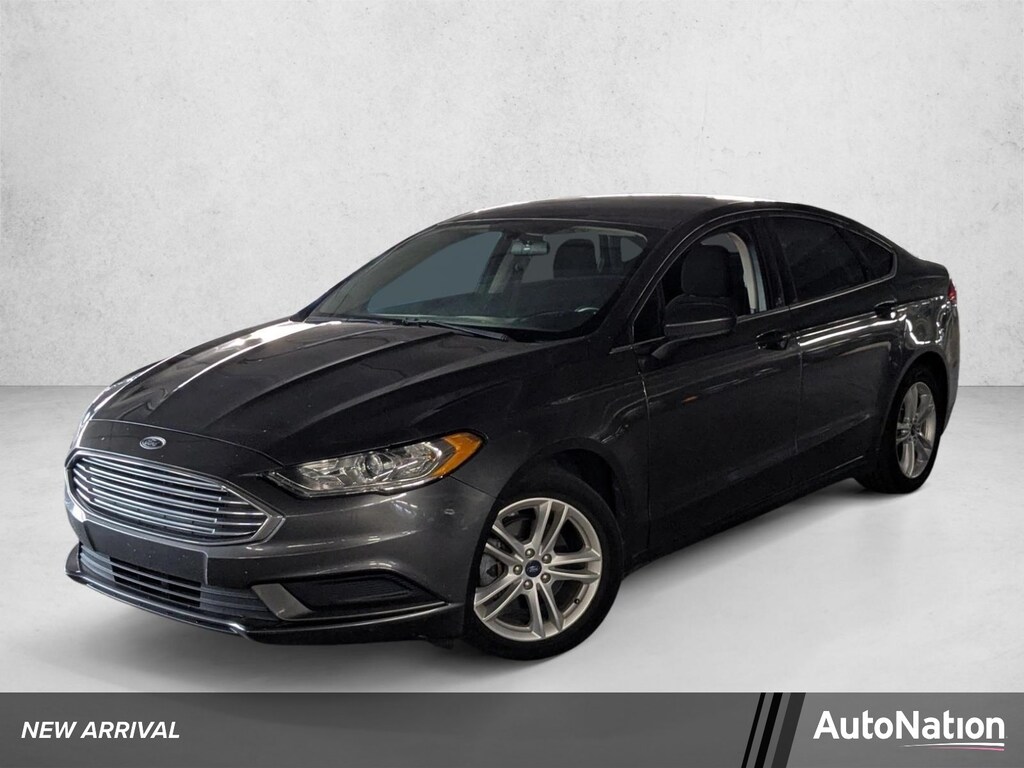 Used 2018 Ford Fusion Hybrid SE Sedan