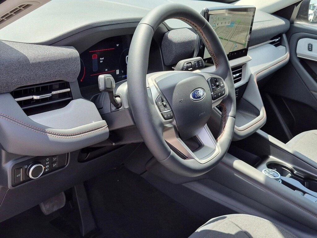 New 2026 Ford Explorer Active w/100A Pkg SUV