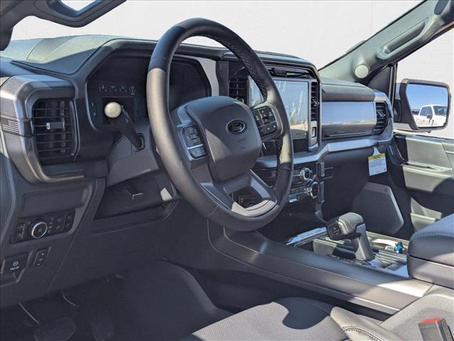 2025 Ford F-150 Lariat photo 3