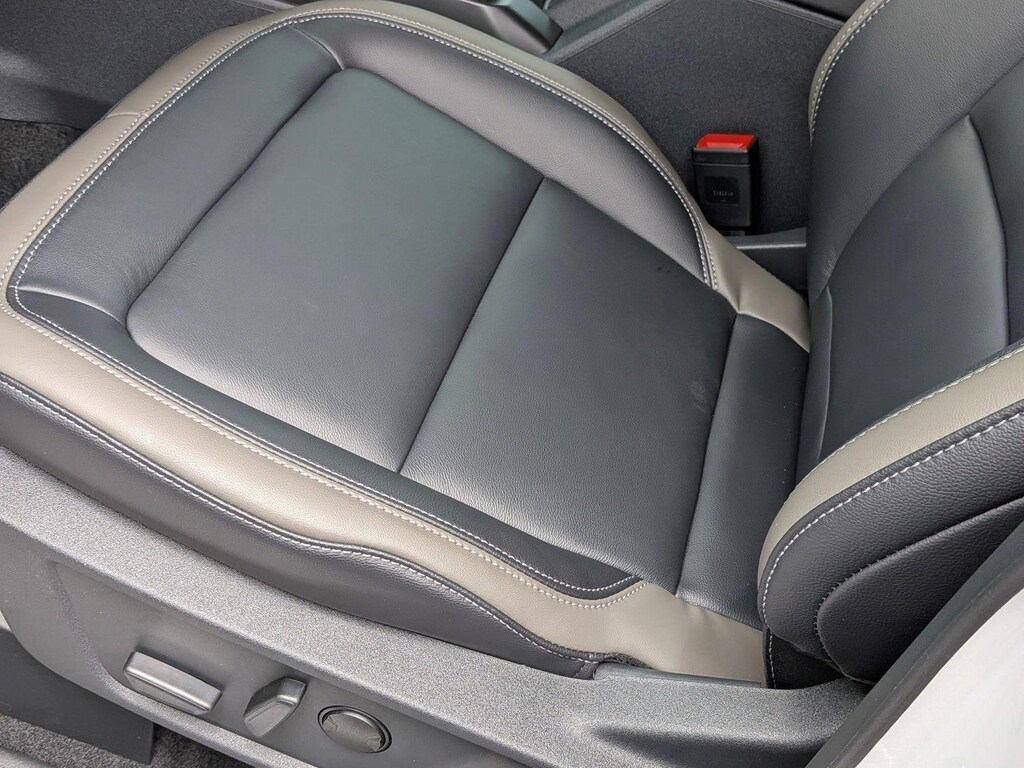 New 2026 Ford Bronco Outer Banks SUV