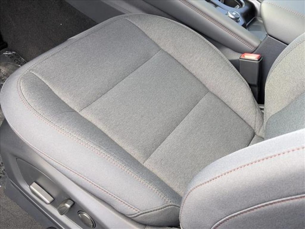 New 2026 Ford Explorer Active w/200A Pkg SUV