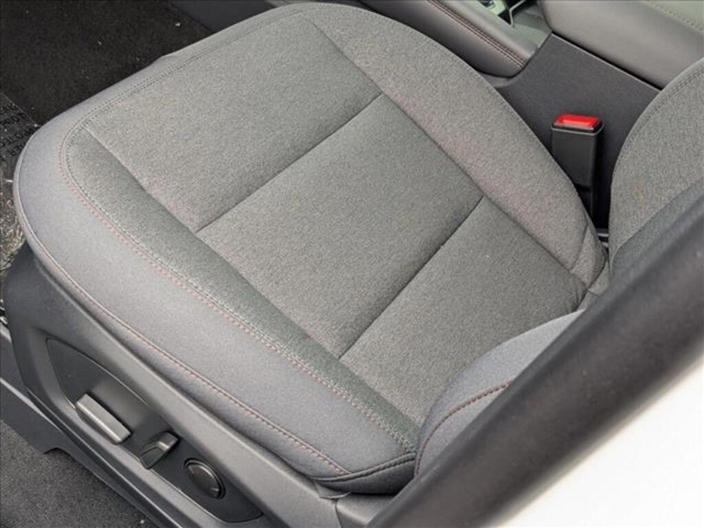 New 2026 Ford Explorer Active w/200A Pkg SUV