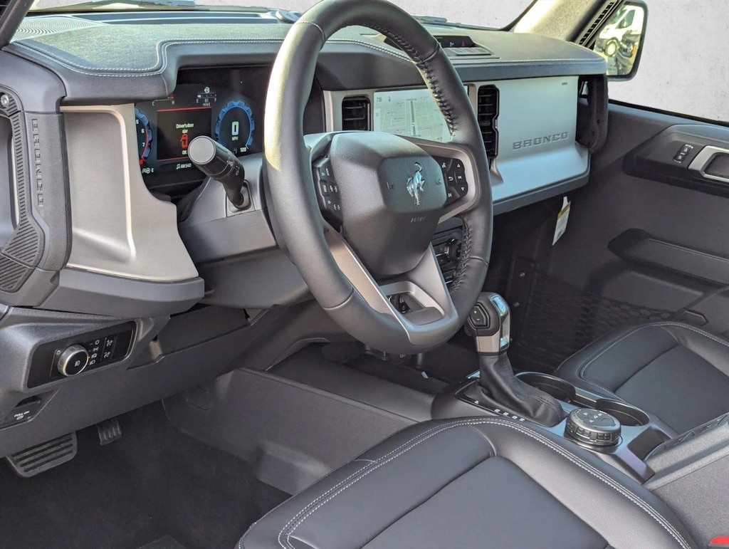 New 2026 Ford Bronco Outer Banks SUV