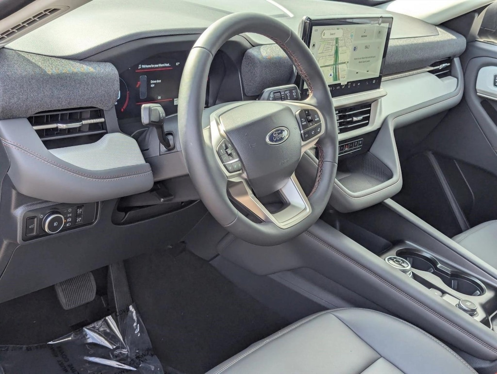 New 2026 Ford Explorer Active w/200A Pkg SUV