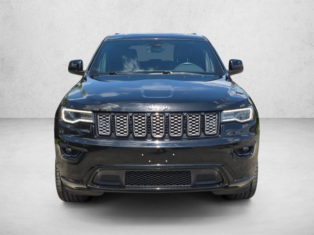 Used 2020 Jeep Grand Cherokee Altitude SUV