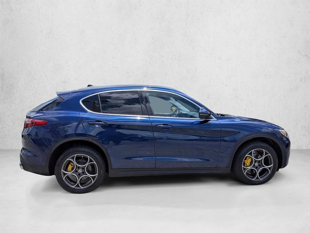 Used 2018 Alfa Romeo Stelvio Ti SUV