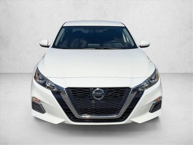 2020 Nissan Altima 2.5 S photo 2