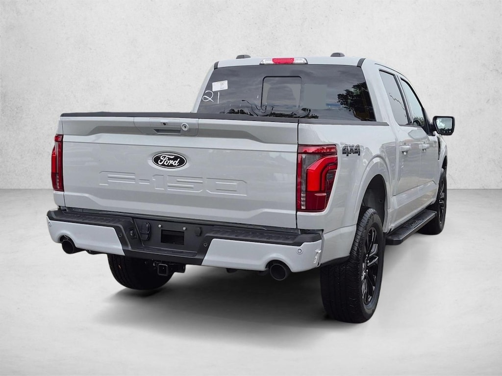 New 2026 Ford F-150 LARIAT Truck SuperCrew Cab
