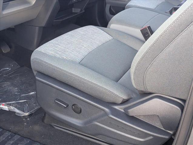 2026 Ford F-350 XLT photo 4