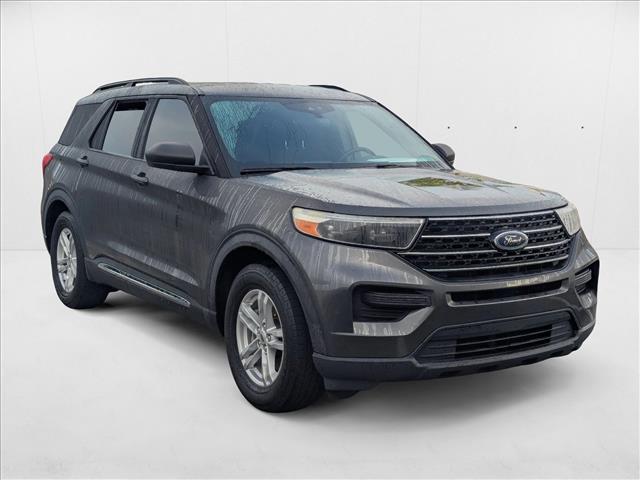 2020 Ford Explorer XLT photo 3