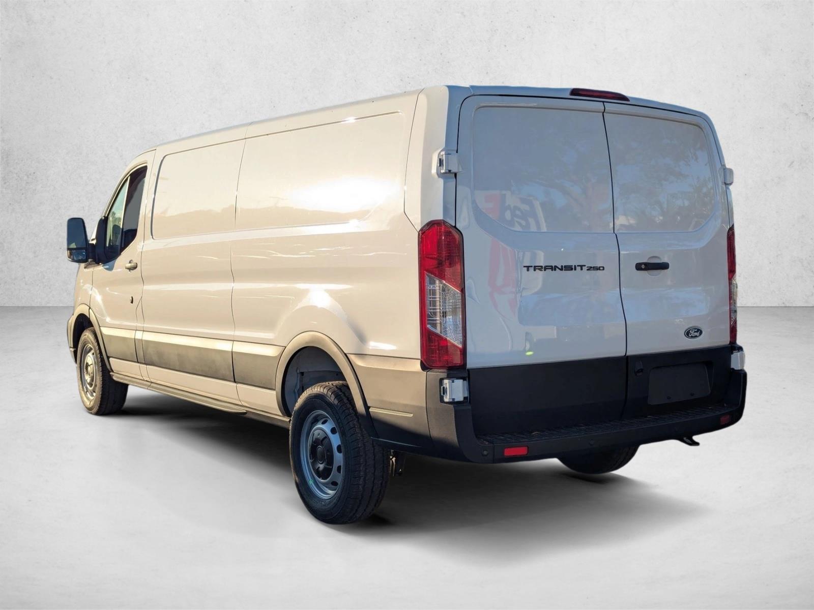 2026 Ford Transit Van Base - Photo 8