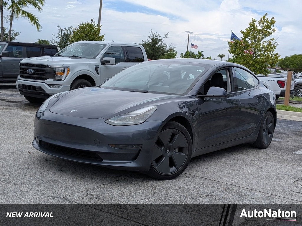 Used 2021 Tesla Model 3 Standard Range Plus Sedan