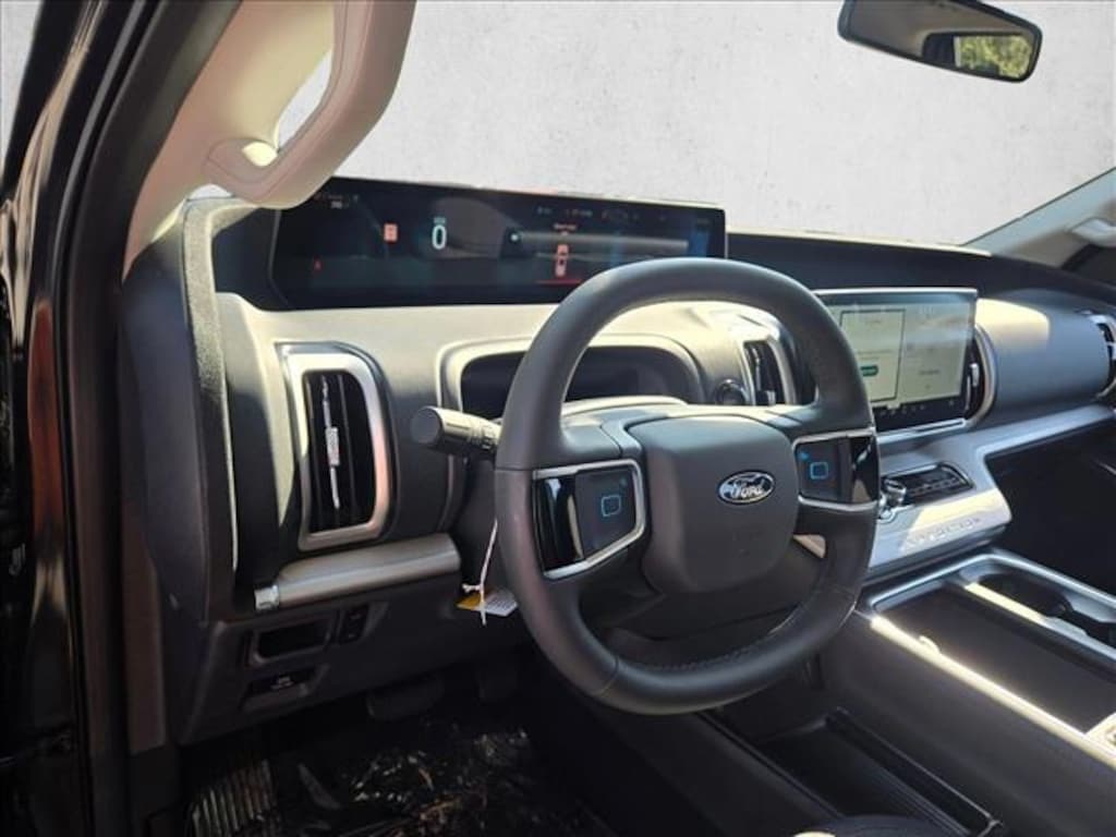 New 2025 Ford Expedition Max Active SUV