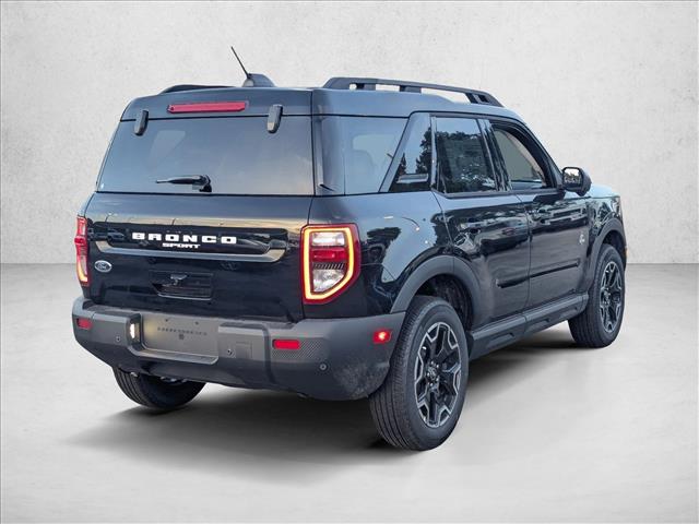 2025 Ford Bronco Sport Outer Banks photo 2