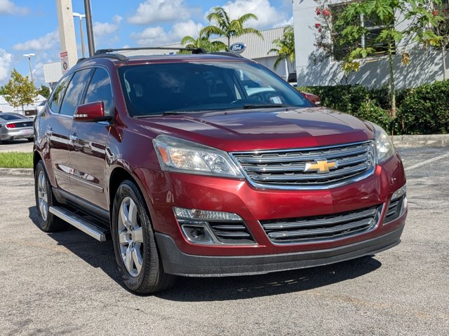 2017 Chevrolet Traverse Premier photo 3