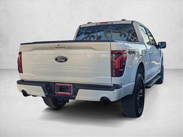 2025 Ford F-150 Lariat photo 2