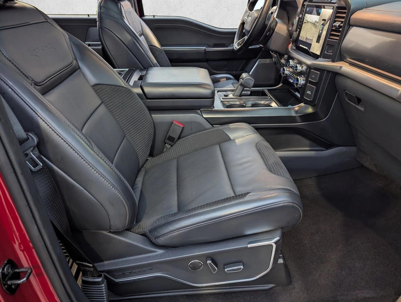 2023 Ford F-150 Raptor - Photo 22