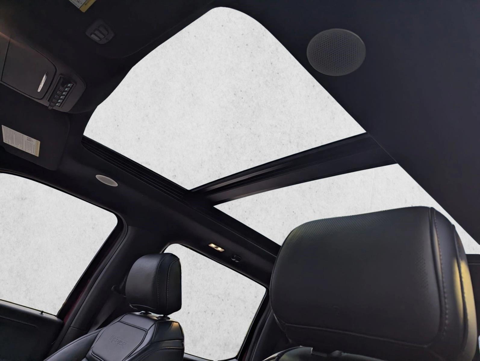 2023 Ford F-150 Raptor - Photo 16
