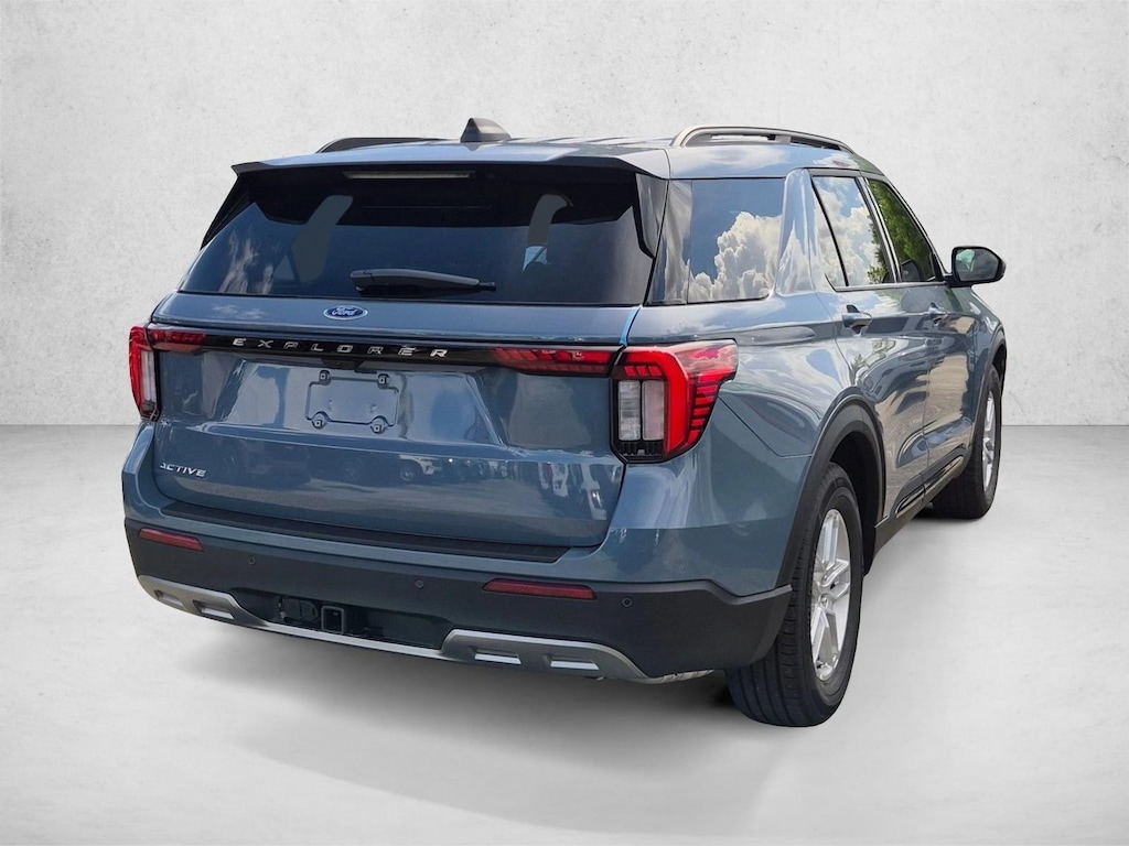 New 2026 Ford Explorer Active w/200A Pkg SUV