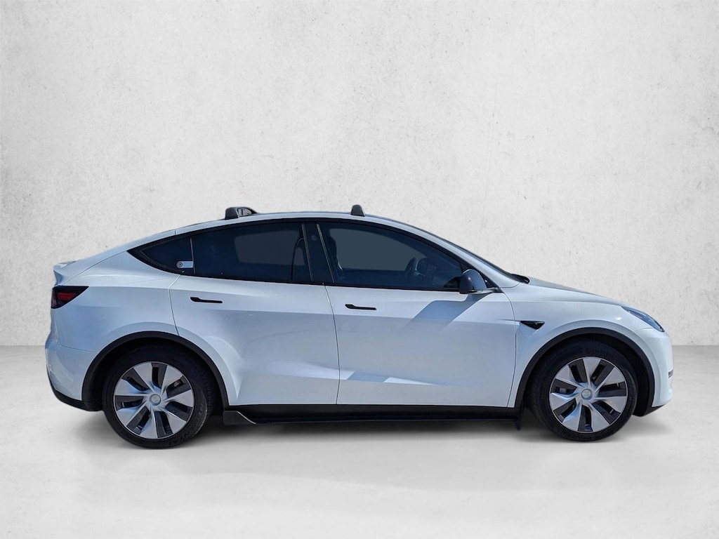 Used 2023 Tesla Model Y Long Range SUV