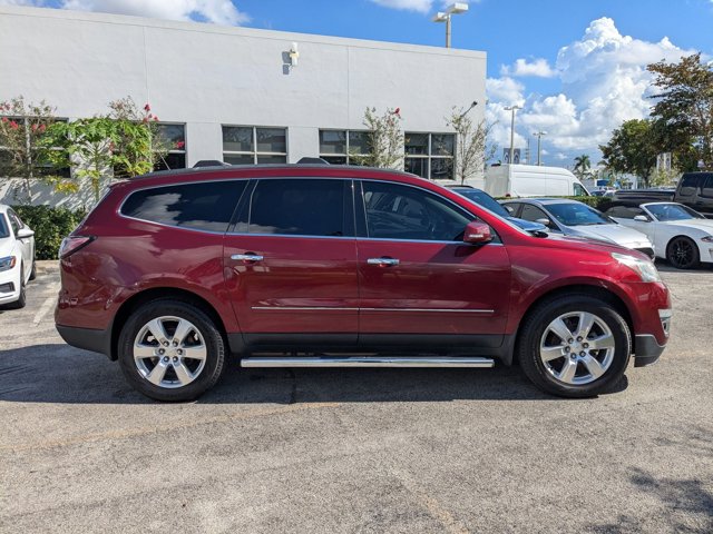 2017 Chevrolet Traverse Premier photo 4