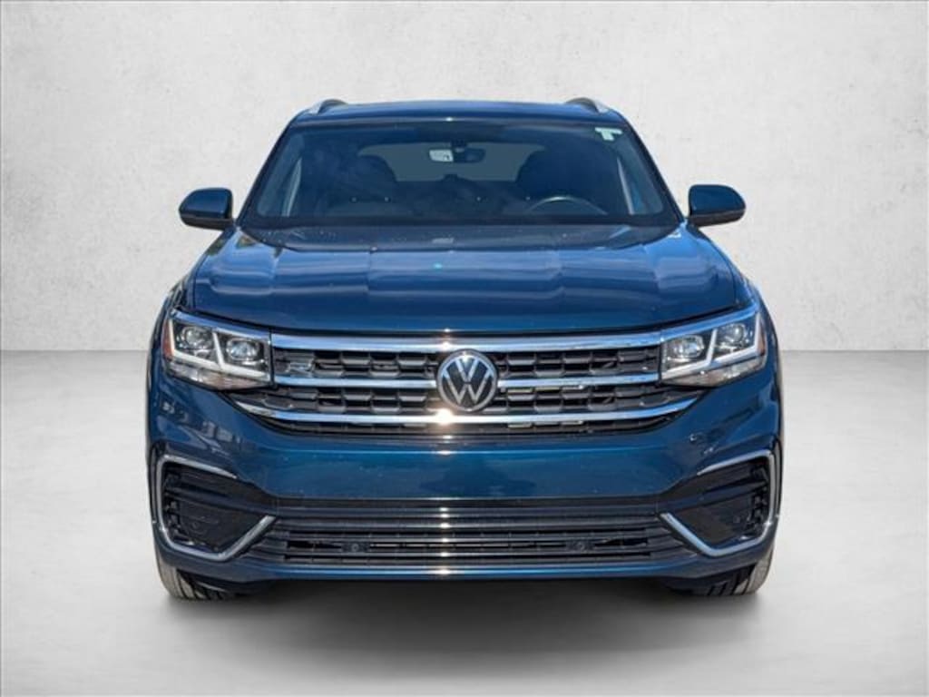 Used 2021 Volkswagen Atlas Cross Sport 3.6L V6 SE w/Technology R-Line SUV