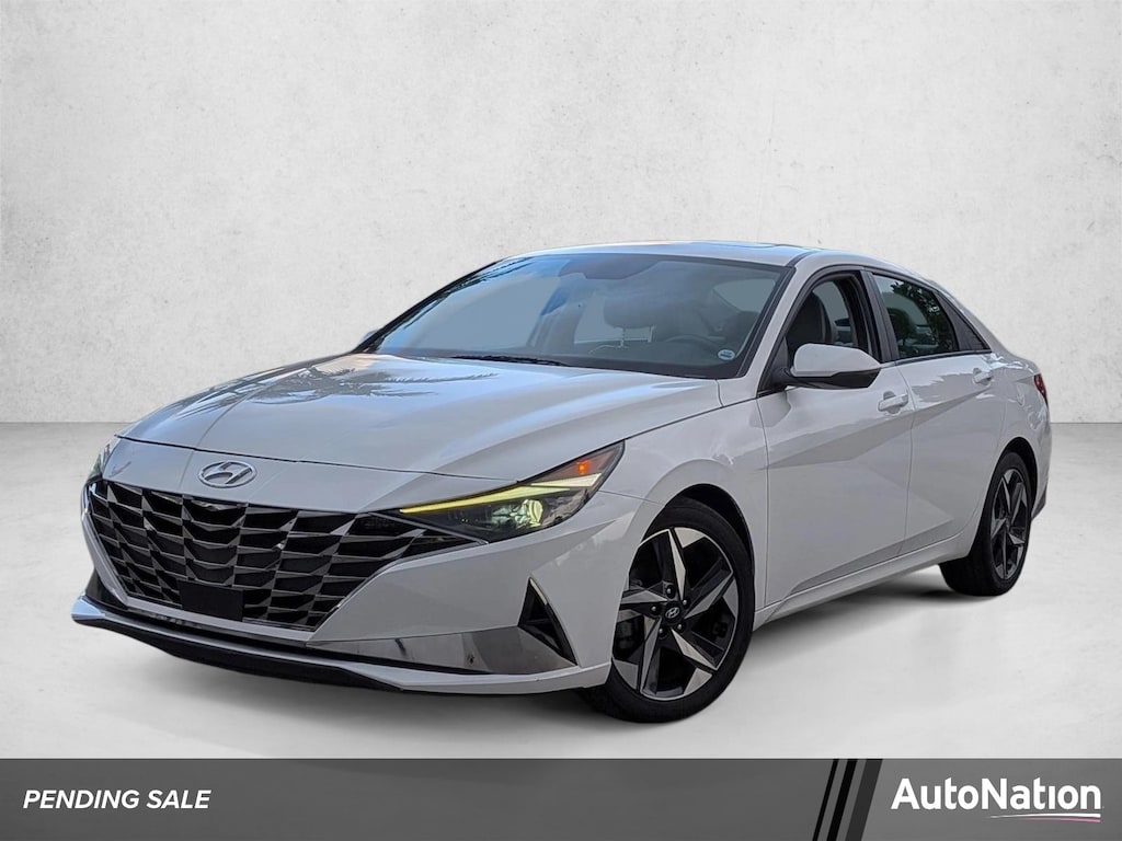 Used 2023 Hyundai Elantra Limited Sedan