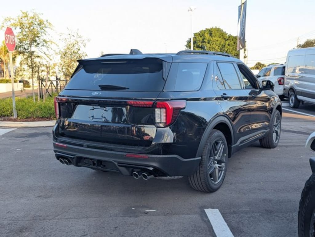 New 2025 Ford Explorer ST SUV