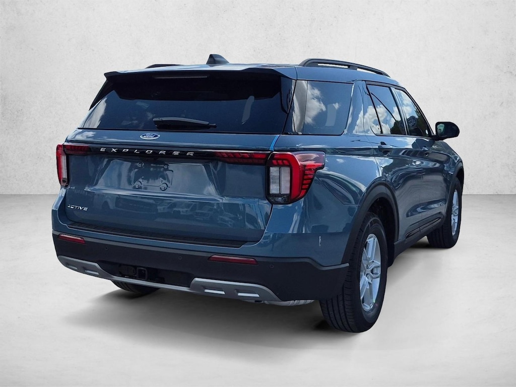 New 2026 Ford Explorer Active w/200A Pkg SUV