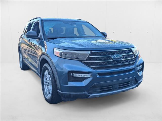 2020 Ford Explorer XLT photo 3