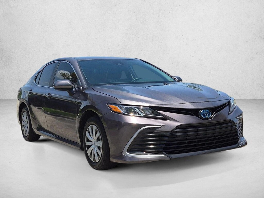 Used 2024 Toyota Camry Hybrid Hybrid LE Sedan