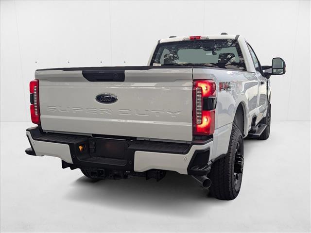 2025 Ford F-350 XL photo 2