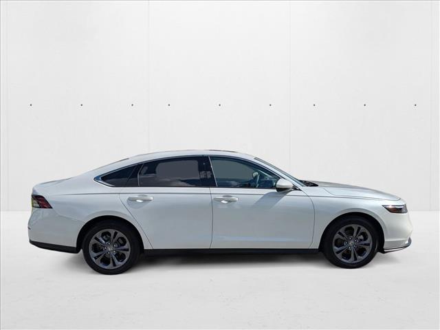 2023 Honda Accord EX photo 4