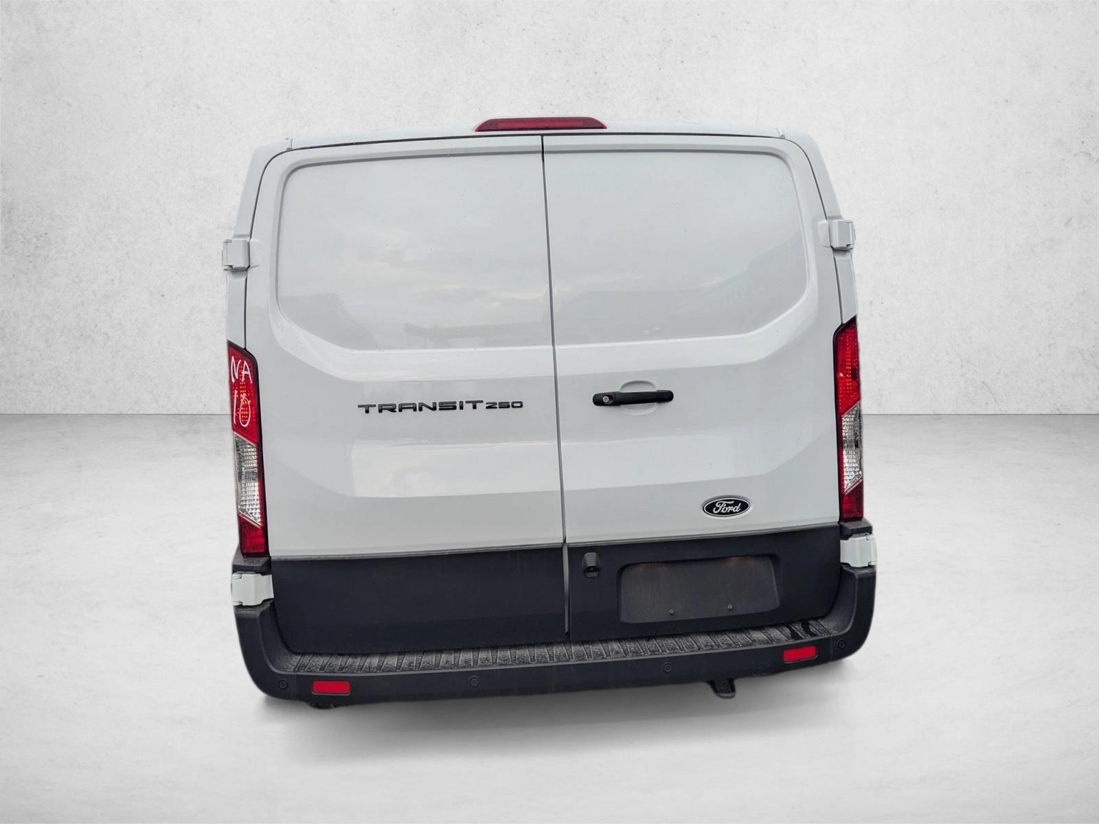 2026 Ford Transit Van Base - Photo 7