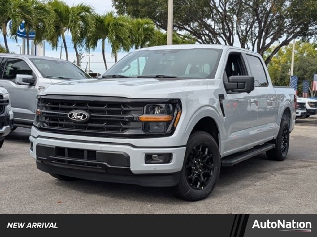 New 2025 Ford F-150 XLT Truck SuperCrew Cab