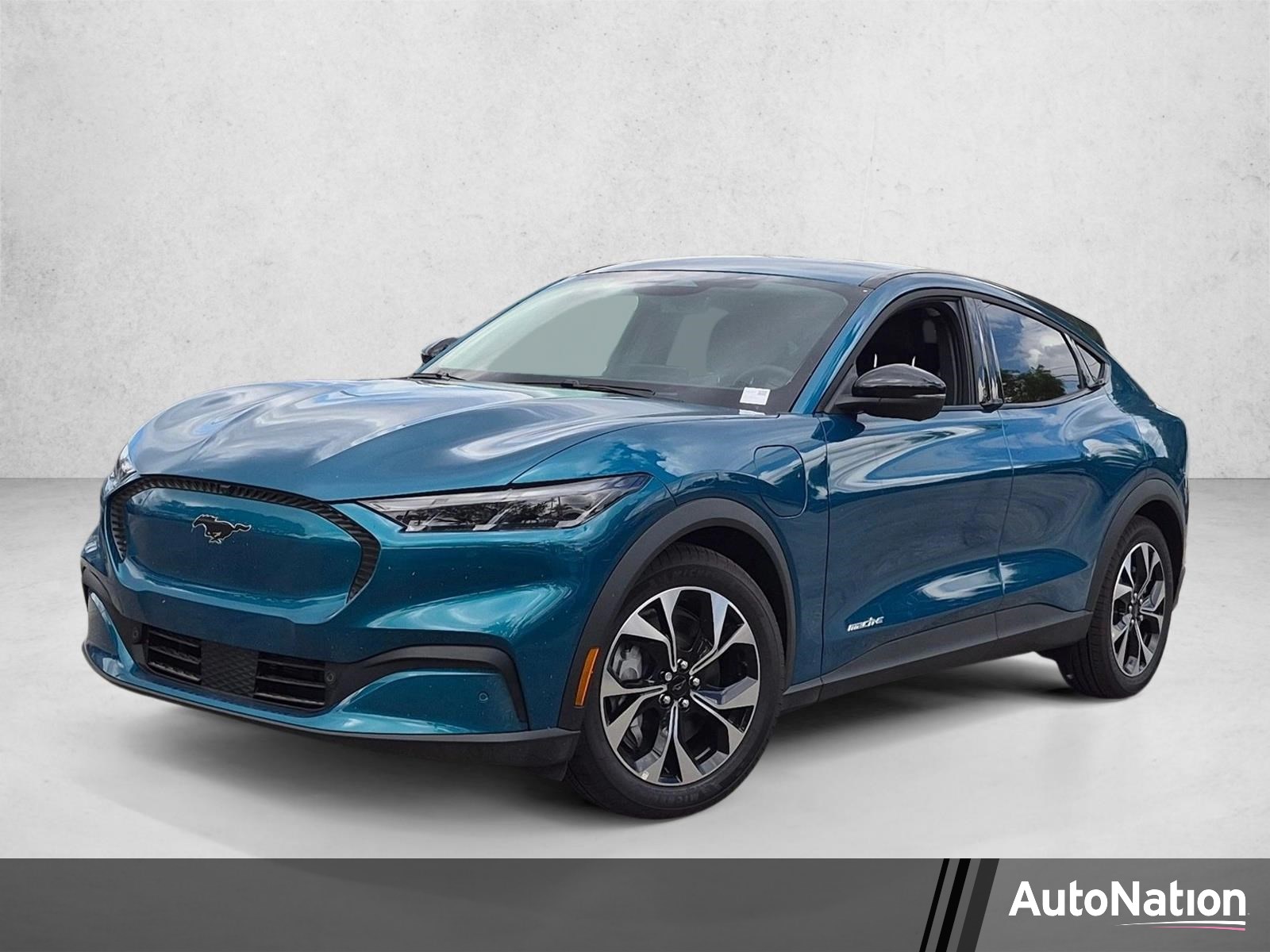 2026 Ford Mustang Mach-E Select RWD