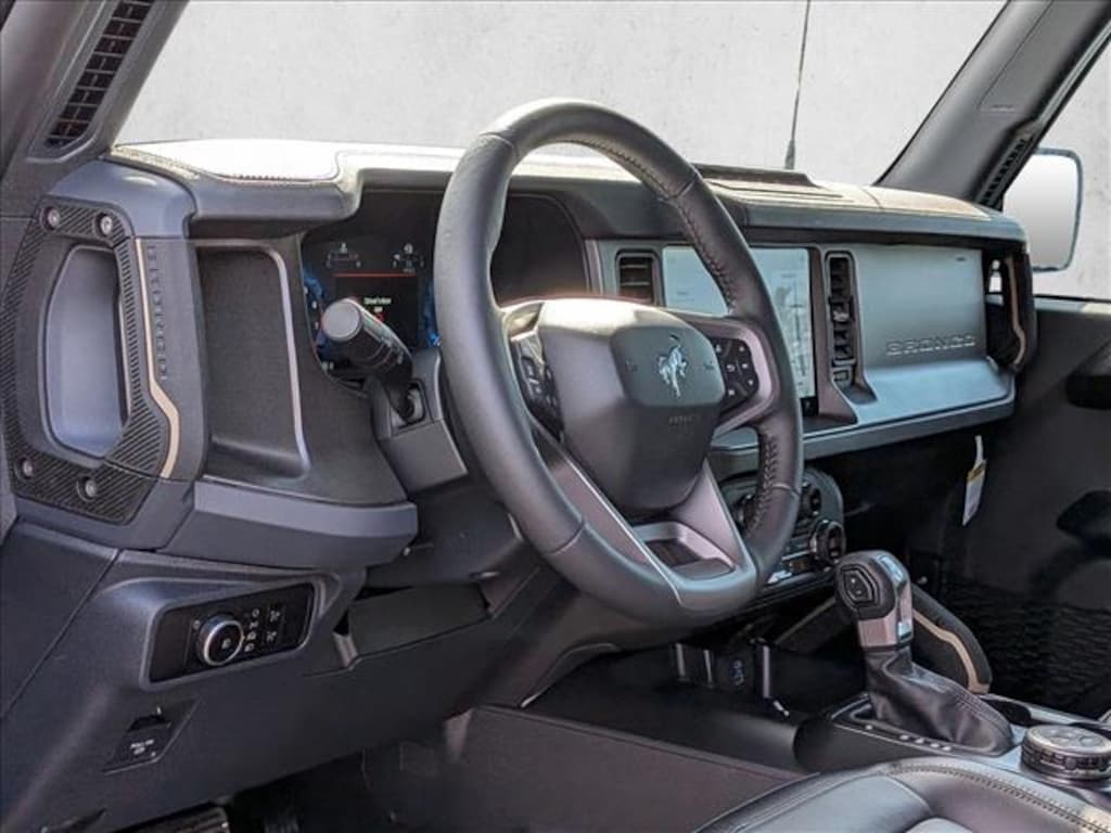 New 2025 Ford Bronco Badlands SUV