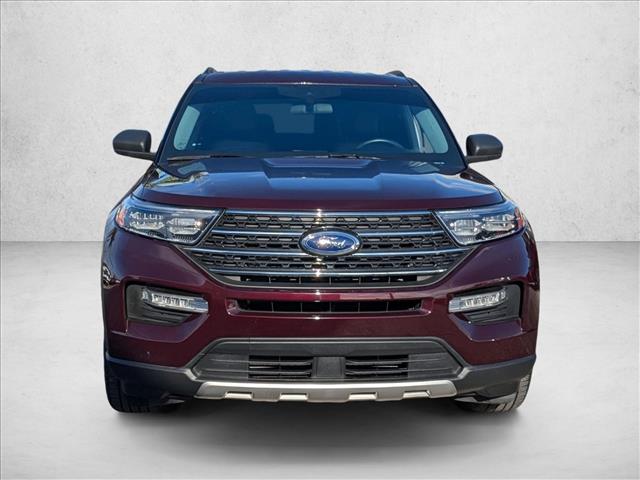 2022 Ford Explorer XLT photo 2